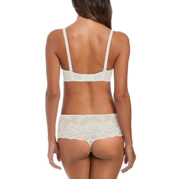 Fantasie Set - Ivory Lace Bralette & Brazilian Thong Set - Picture 2 of 16
